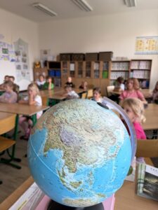 CESTA-KOLEM-SVETA-ZARI-_5-rotated.jpeg